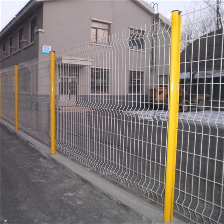 桃型柱焊接圍欄圖片1